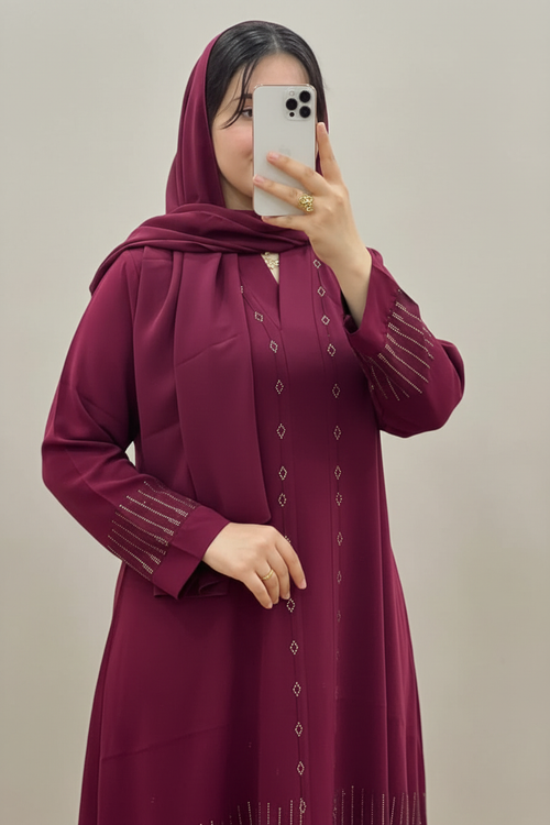 Mariel Fashion - Burgundy Close Up